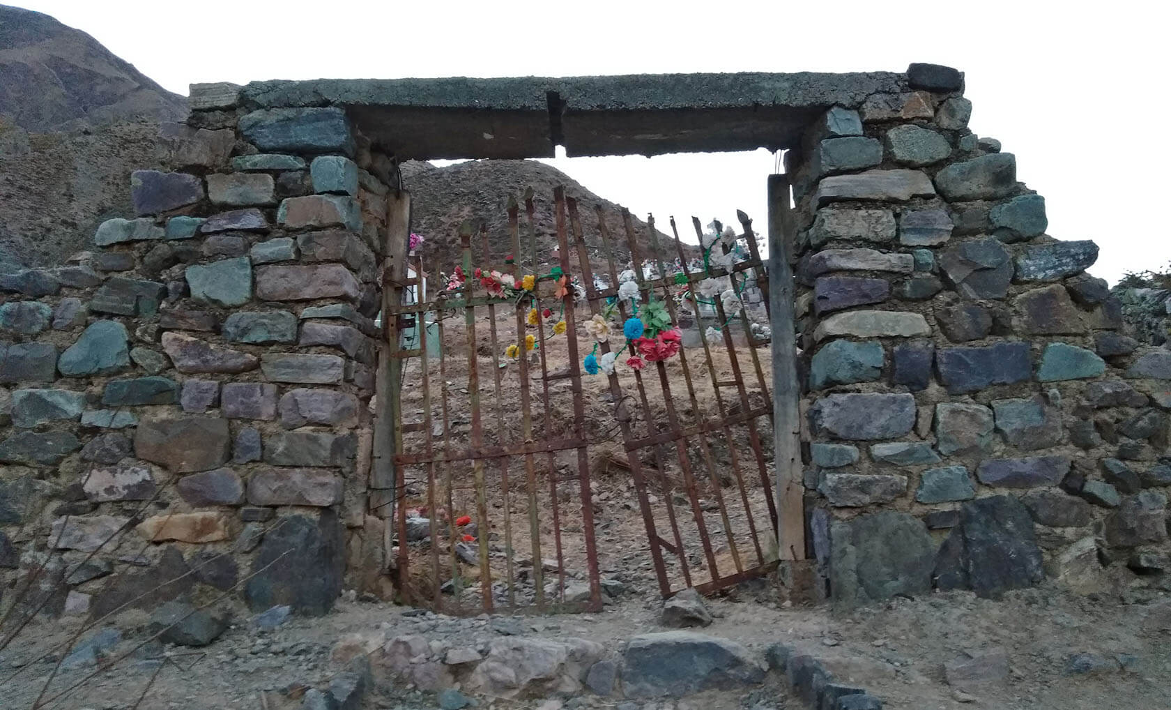 san-isidro-solanomundo-cementerio