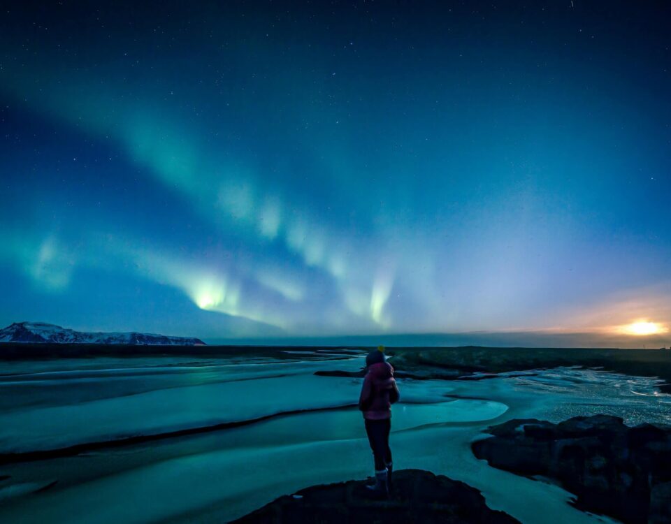 viajar sozinha europa aurora boreal islândia