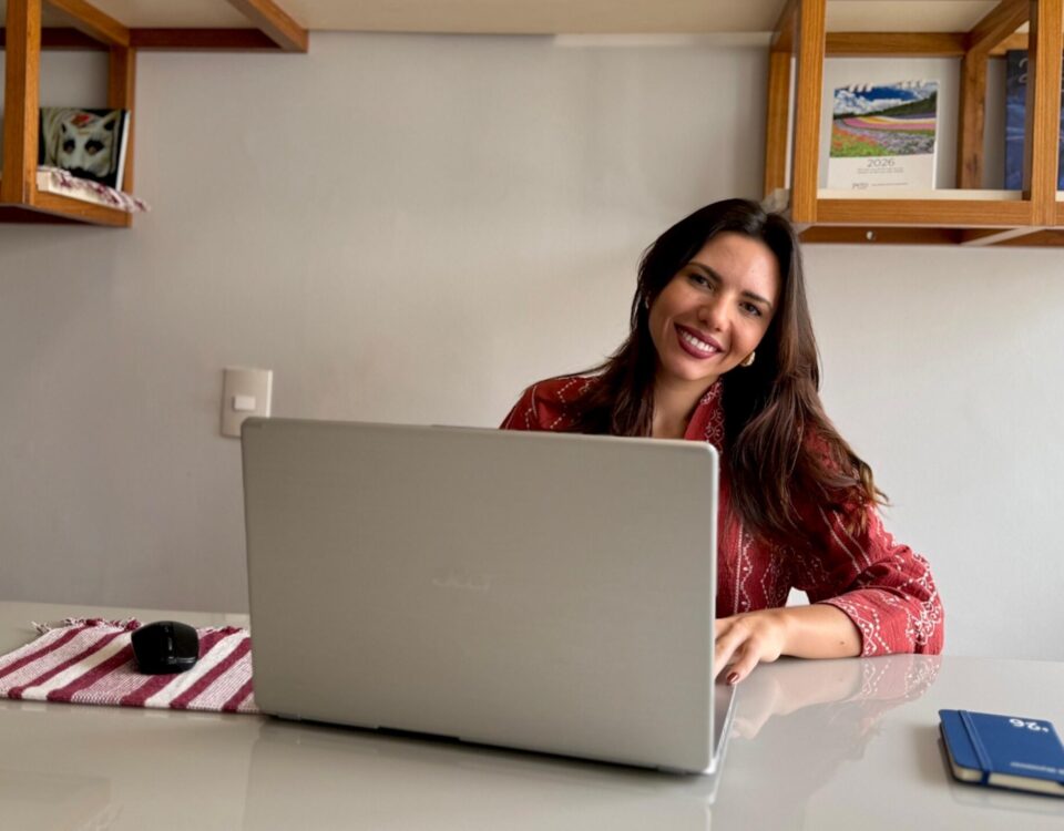 Raquel Pryzant Mentoria de Jornalismo Viagem Sola no Mundo
