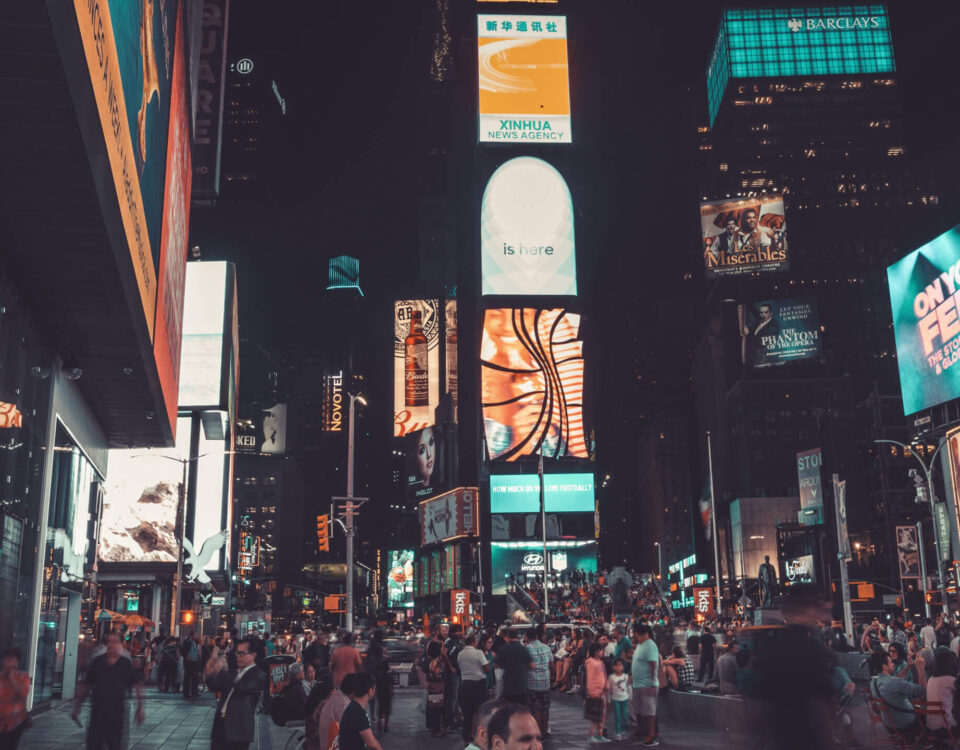 Times Square à noite. Foto: Divulgação