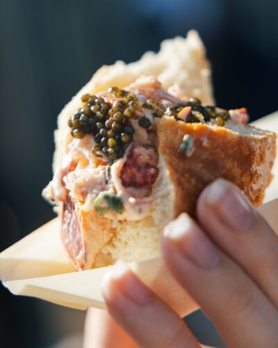 Lobster Rolls, prato característico de Boston/ Foto: Pop Up Bagels