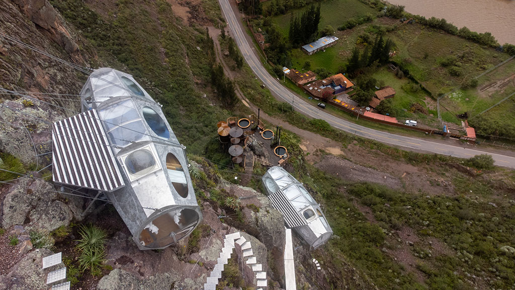 Hotel capsula nas montanhas, no Peru