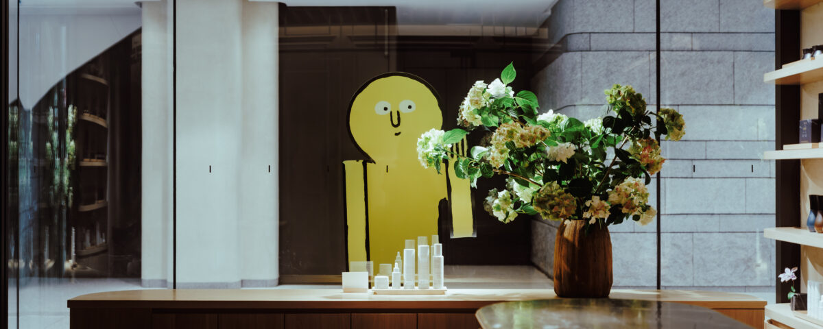 Exposição no Janu Tokyo